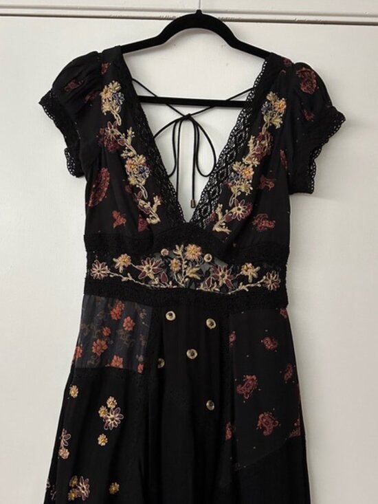Brand new, never worn Free People dress - Picture 7 of 7
